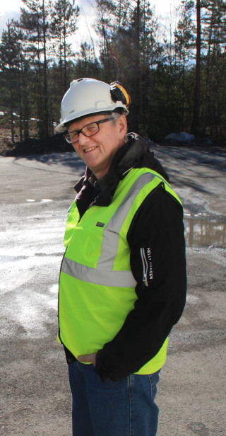 PRIMUS MOTOR Foreleser og koordinator for drifts- og mellomlederskolen, Tore Veløy, håper flere MEF-bedrifter kjenner sin besøkelsestid og melder seg på. (Foto: Sverre Huse-Fagerlie).