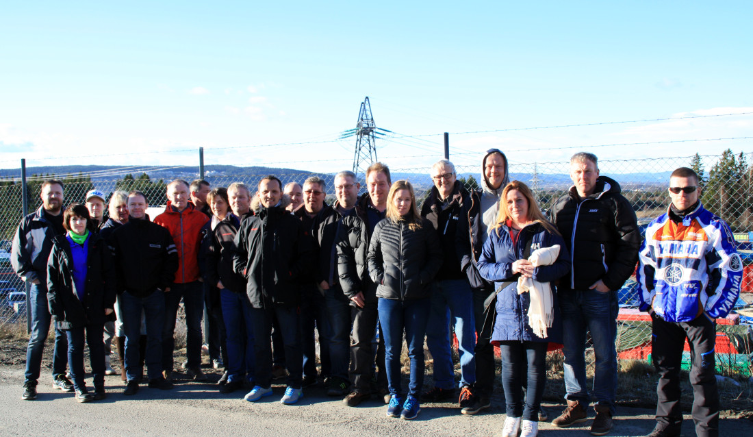 FORRIGE KULL Denne gjengen tok drifts- og mellomlederskolen for avfall- og gjenvinningsbransjen høsten 2014 til våren 2015. (Foto: Sverre Huse-Fagerlie).