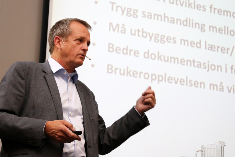 Fred Arild Gyldenaas ser store fordeler og muligheter med simulatorbruk, både til rekruttering og undervisning. Men de må bli enda bedre. (Foto: Runar F. Daler).