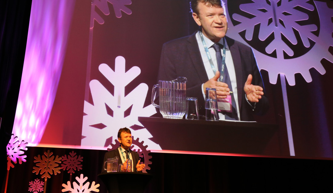 Arnstein Repstad, styreleder i Maskinentreprenørenes Forbund (MEF), åpnet Arctic Entrepreneur 2016. (Foto: Runar F. Daler).