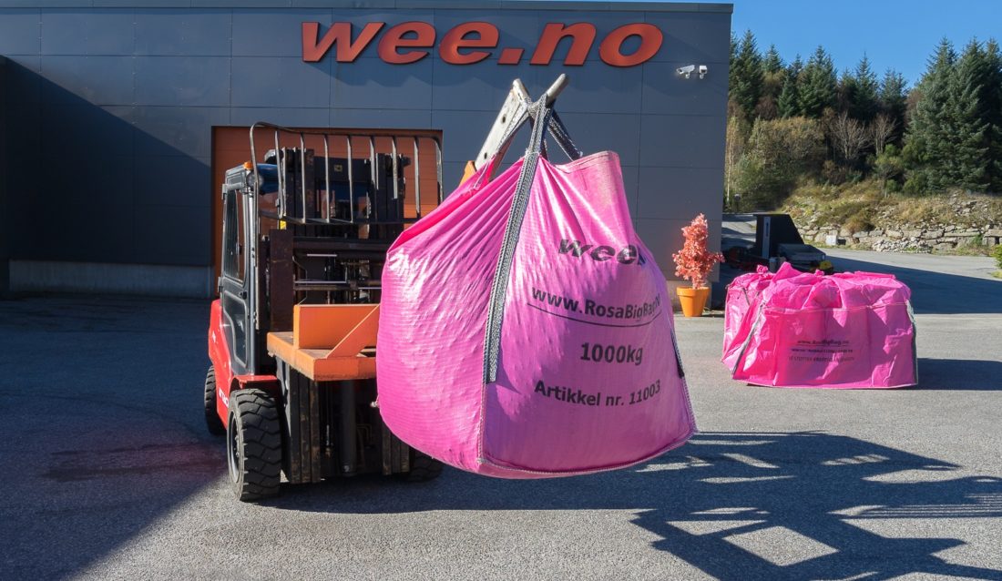 De største bagene er designet for å håndtere rivingsavfall eller tilsvarende avfall fra bygg, anlegg eller landbruk. Bagene kan løftes med truck, traktor eller hjullaster.