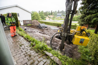 Sindre Nordheim radiostyrer boreriggen