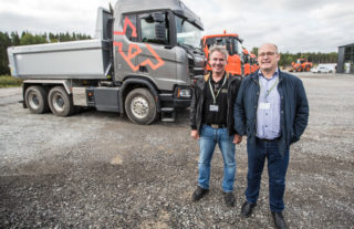 John Lauvstad og Robert Steen, Scania XT