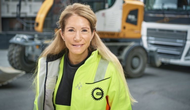 Julie Brodtkorb, adm.dir. i MEF, uttaler at det kom aldri noen satsning på samferdsel fra sittende regjering, men hun er glad for at MEF har blitt hørt når det kommer til å ta vare på de veiene vi allerede har. (Foto: MEF)