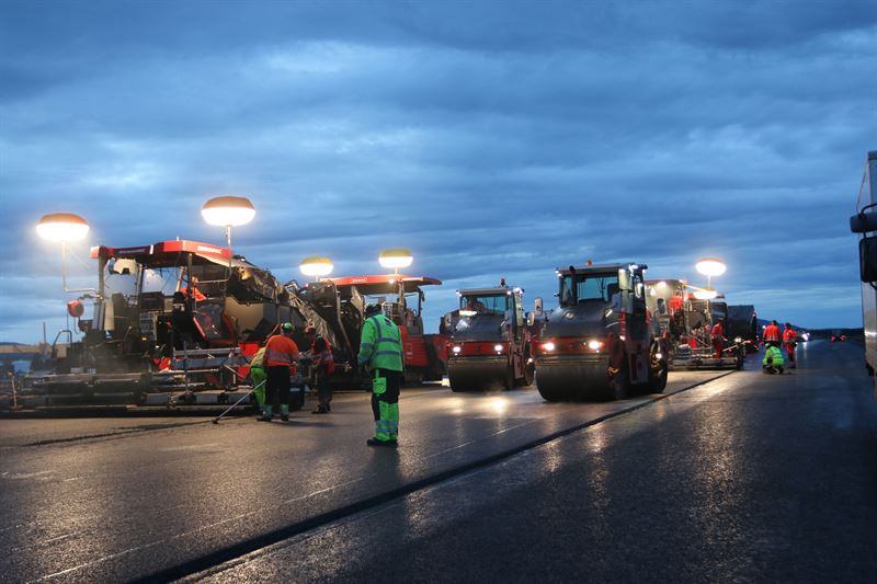 Veidekke skal produsere og legge asfalt på den nye flyplassen i Mo i Rana. (Foto: Veidekke)