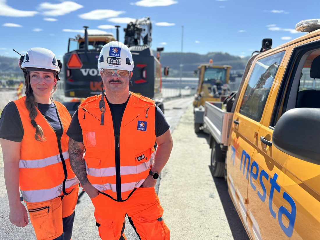 Anette Sørstrand, anleggsleder, og Steffen Haugan, prosjektleder, i Mesta. (Foto: Mesta)