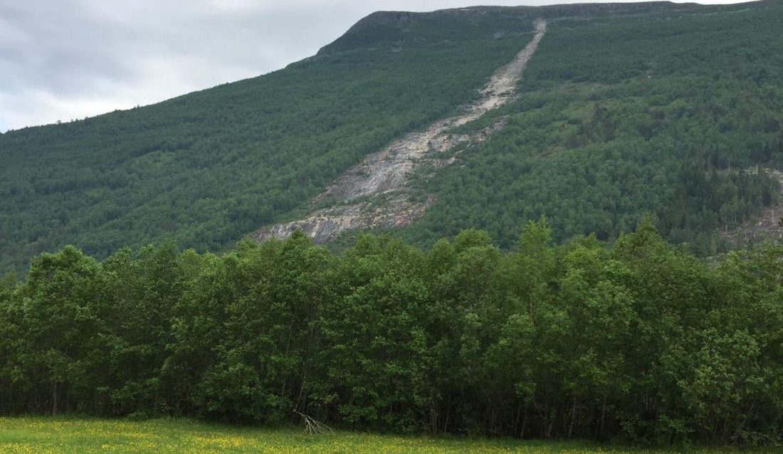 Den nasjonale skredhendelsesdatabasen (NSDB) inneholder nesten 100 000 registrerte skred i Norge. (Illustrasjonsfoto: Bjørn Lytskjold/NVE)