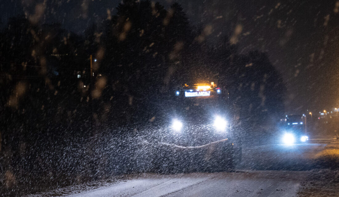 Vinterdriften har stor betydning for framkommelighet og trafikksikkerhet på veiene. (Foto: Statens vegvesen)