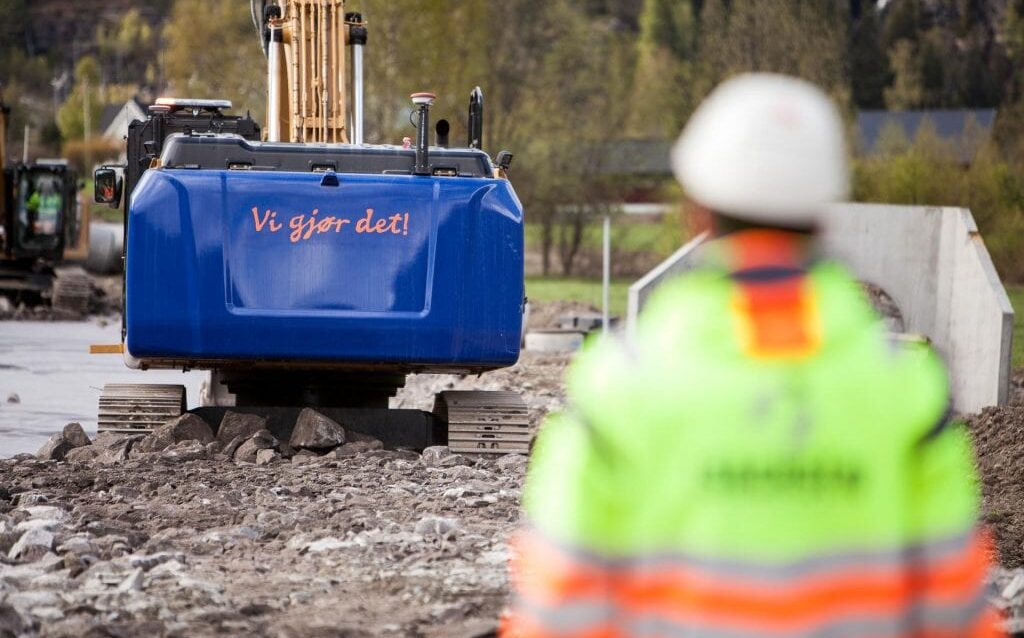 Isachsen AS har fått oppdraget med å bygge kollektivfelt og gang- og sykkelvei i Sarpsborg i Østfold. (Illustrasjonsfoto: Isachsen)