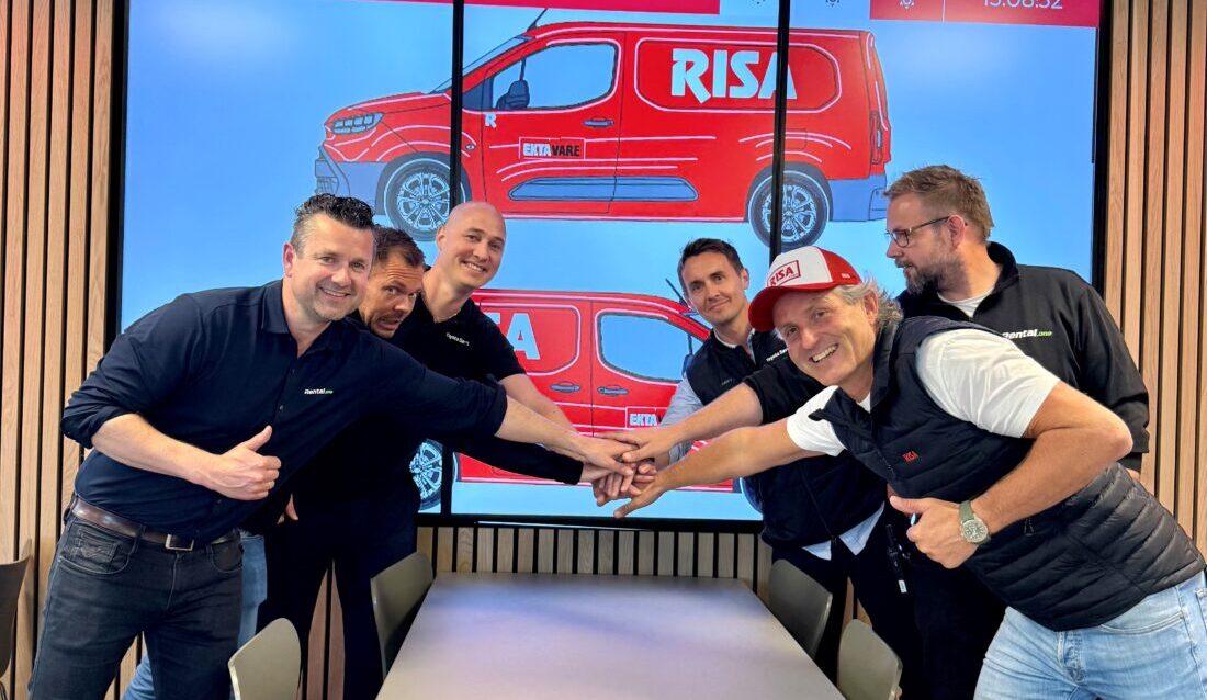 Fra venstre: Kjetil Friestad (daglig leder Rental.one), Joakim Reime (avdelingsleder internproduksjon i Risa AS), Jan Terje Meland (salgskonsulent nybil, privat og næring hos Toyota sørvest), Roald Salte (salgssjef Bryne hos Toyota sørvest), Kenneth Folkvord (innkjøpssjef Rental.one) og Bjørn Risa (daglig leder Risa AS). (Foto: Rental.one)
