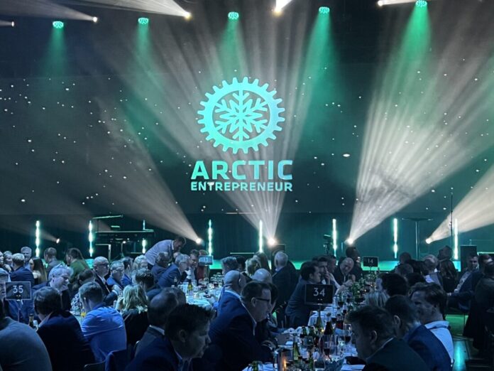 Tirsdag 21. januar åpner dørene til Arctic Entrepreneur 2025. (Foto: Njål Hagen)|Anleggsbransjens møteplass. 116 utstillere presenterer seg i The Qube. (Foto: MEF)