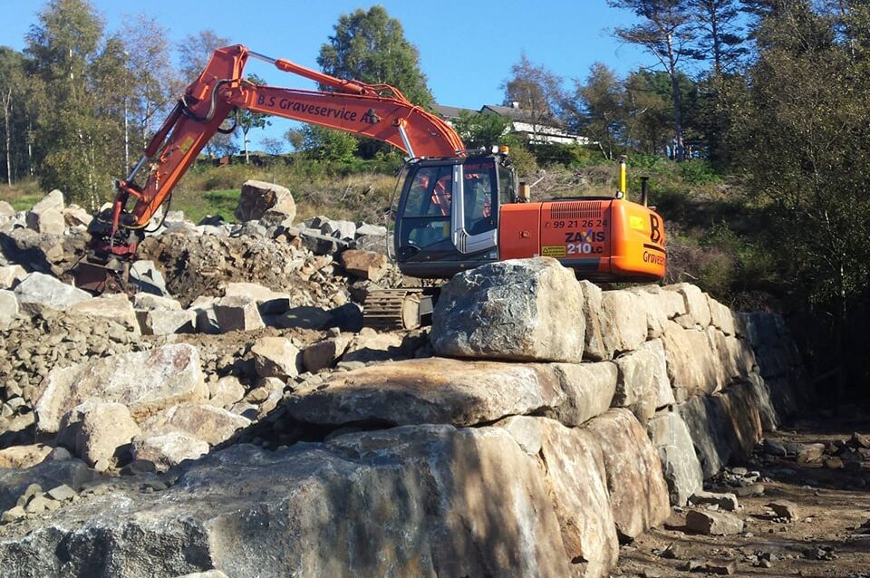 B.S Graveservice AS har landet en rekordstor kontrakt med Jæren Tomteutvikling. (Foto: B.S Graveservice)