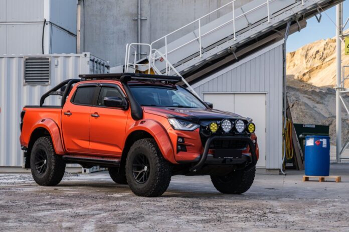 Med 37-tommers hjul og omfattende ombygging skiller Isuzu D-MAX AT37 seg ut blant andre pickuper. (Foto: Isuzu/Arctic Trucks)|(Foto: Isuzu/Arctic Trucks)