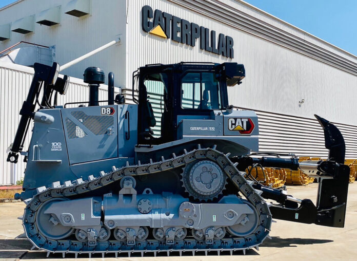 Caterpillar er 100 år i år og det markeres blant annet ved at utvalgte modeller lakkeres i fargen 