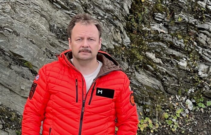 Sven Ingvar Hoel Larsen