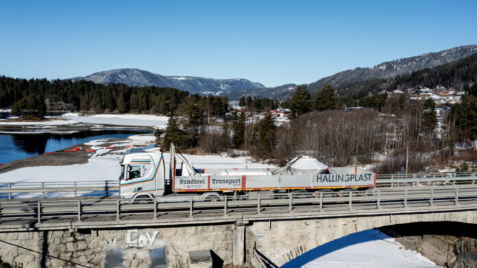 Sundbrei Transport har gått til anskaffelse av en Scania 45 R med 450 kW i kontinuerlig motoreffekt