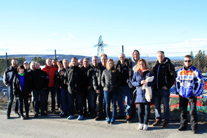 FORRIGE KULL Denne gjengen tok drifts- og mellomlederskolen for avfall- og gjenvinningsbransjen høsten 2014 til våren 2015. (Foto: Sverre Huse-Fagerlie).|PRIMUS MOTOR Foreleser og koordinator for drifts- og mellomlederskolen