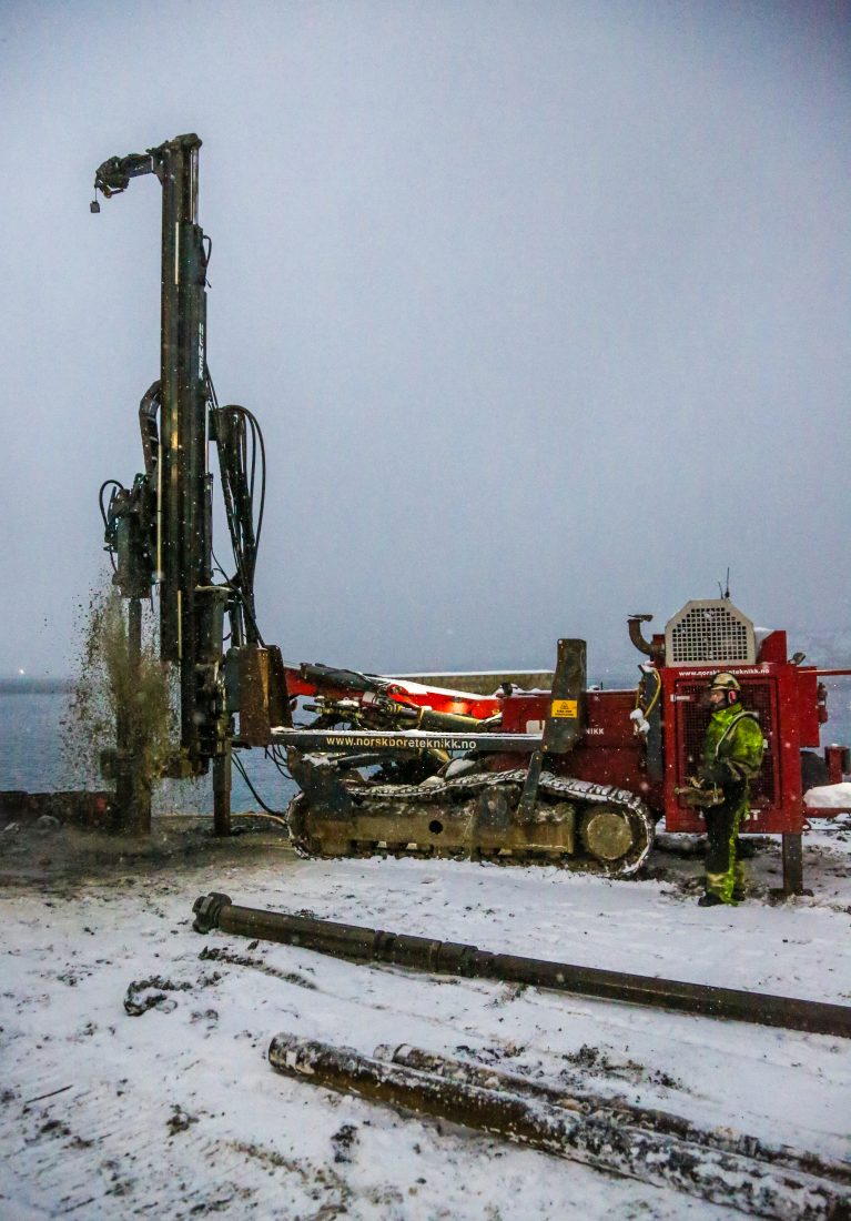 Dybden på rørspunten varierer fra 5 til 30 meter, og rørene har en diameter på 280 mm. (Foto: Runar F. Daler)