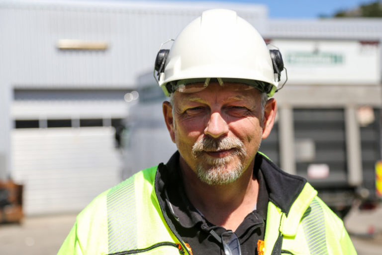 Morten var så engasjert at det nærmest gnistret i øynene hans, forteller Ivar Helge Andersen i OKAB. (Foto: Runar F. Daler).
