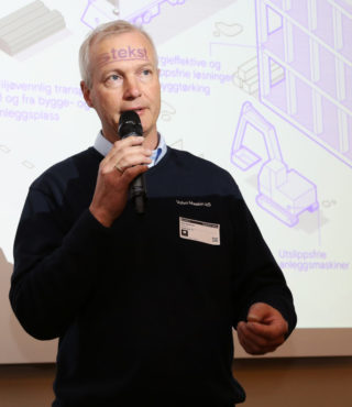 UTFORDRINGER: – Det er ikke tilstrekkelig med strøm for vanlige anleggsmaskiner på dagens strømnett, sa Knut Sollesnes i Volvo Maskin. (Foto: Runar F. Daler).