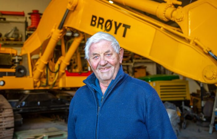 Kjell Skurve (78) har et lidenskapelig forhold til Brøyt