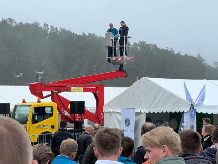 Åpning av messe|