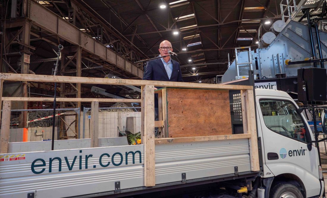 Gjenbruk av masser er et viktig tiltak, sa Espen Alvestad, fagsjef gjenvinning i MEF. (Foto: Envir)