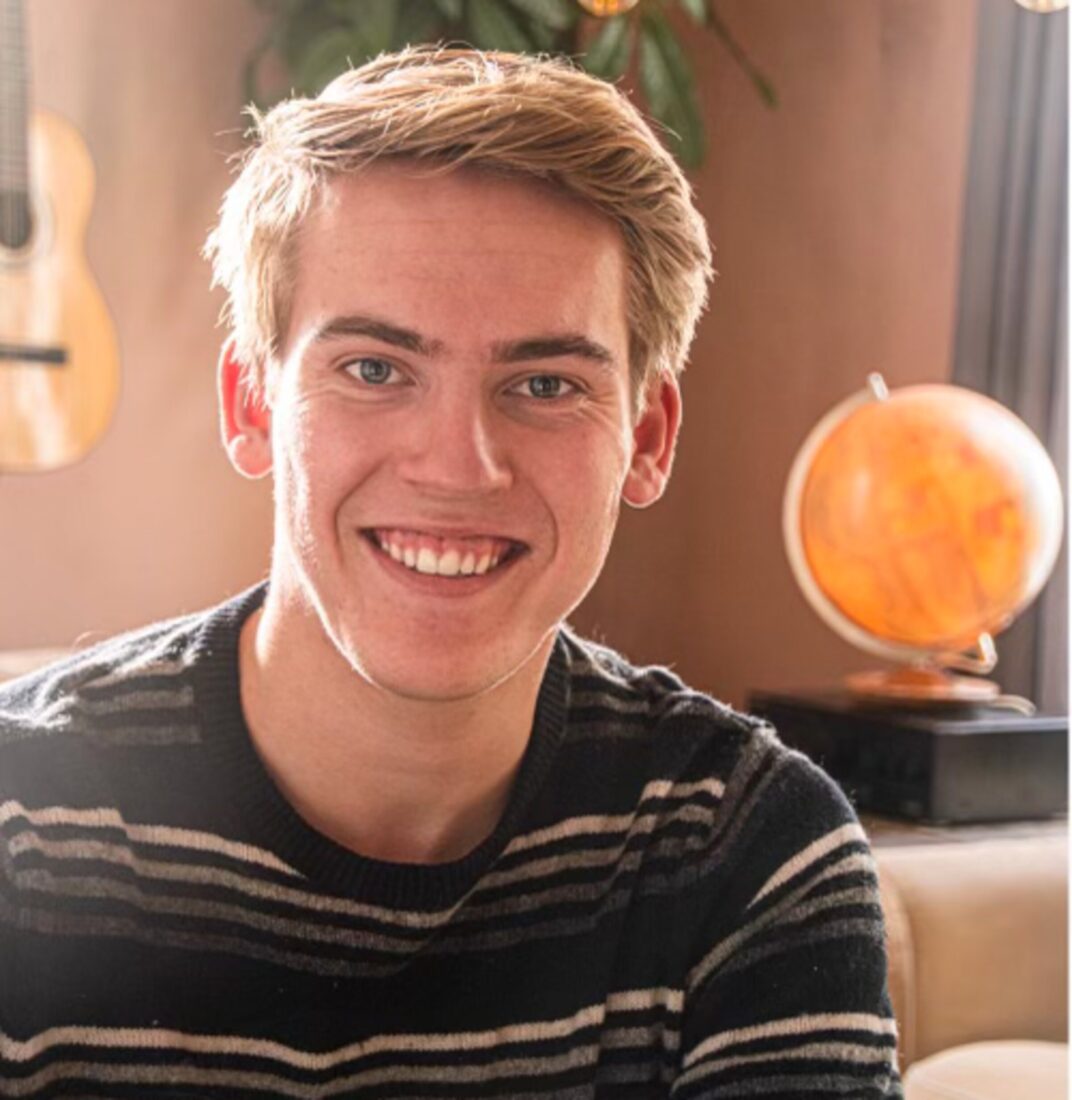 SOMMERJOBB: NTNU-student Håkon Paulseth designet høvelskjæret mens han hadde sommerjobb i AF Maskin. (Foto: AF)