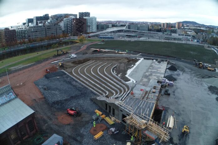 Det har skjedd en god del i Middelalderparken siden i sommer. Bildet er tatt 7. november. (Foto: NCC)