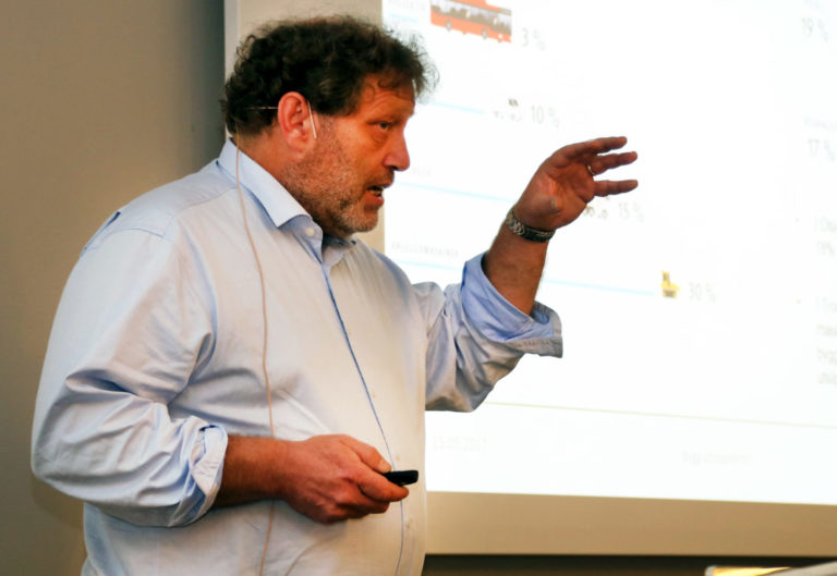 Bellonas Frederic Hauge ønsker seg lengre anbudsrunder, for å sikre mer innovasjon. – Godt planarbeid er ekstremt viktig, sa han. (Foto: Runar F. Daler).