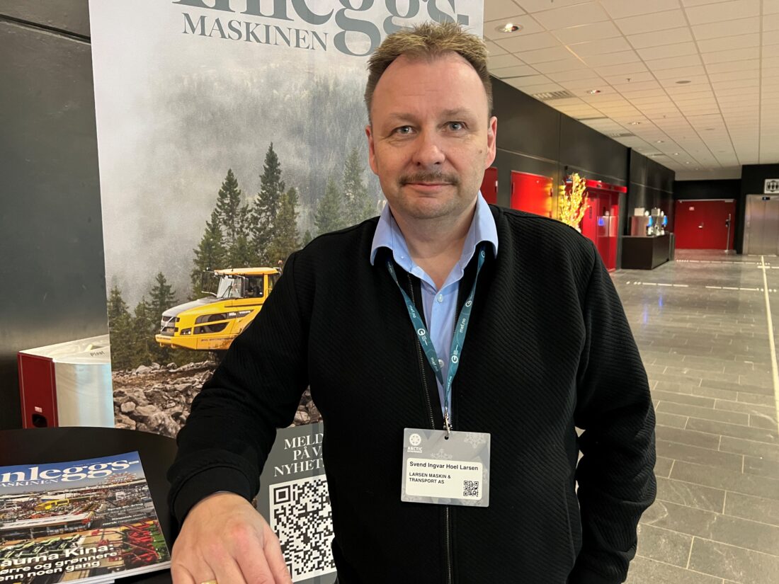Svend Ingvar Hoel Larsen, daglig leder i Larsen Maskin & Transport AS. (Foto: Njål Hagen)