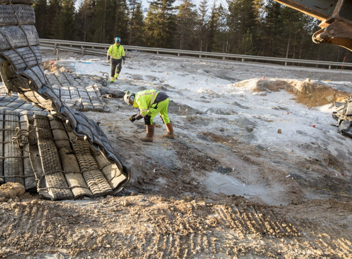 Avdekking etter feilmelding på elektronisk tenner