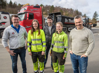 VANSE: F.v. Odd Erling Egra, Melina Brekne, Knut Thorkildsen, Eline Rostøl og Nils Bernt Williamsen.
