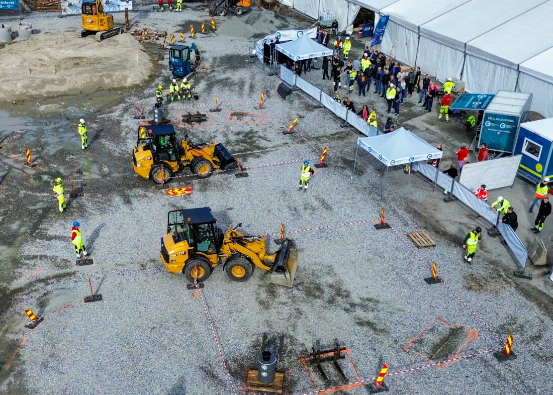 Fra hjullasterkjøringen: (Dronefoto: Jan Kristian Løland)
