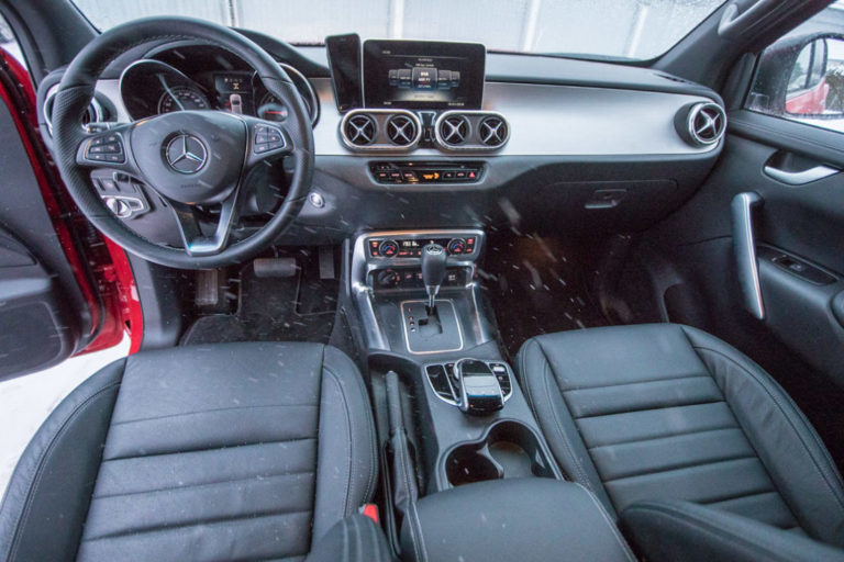 Førermiljø Mercedes-Benz X250d