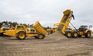 "Grus-Kalle" og Volvo A60H. 