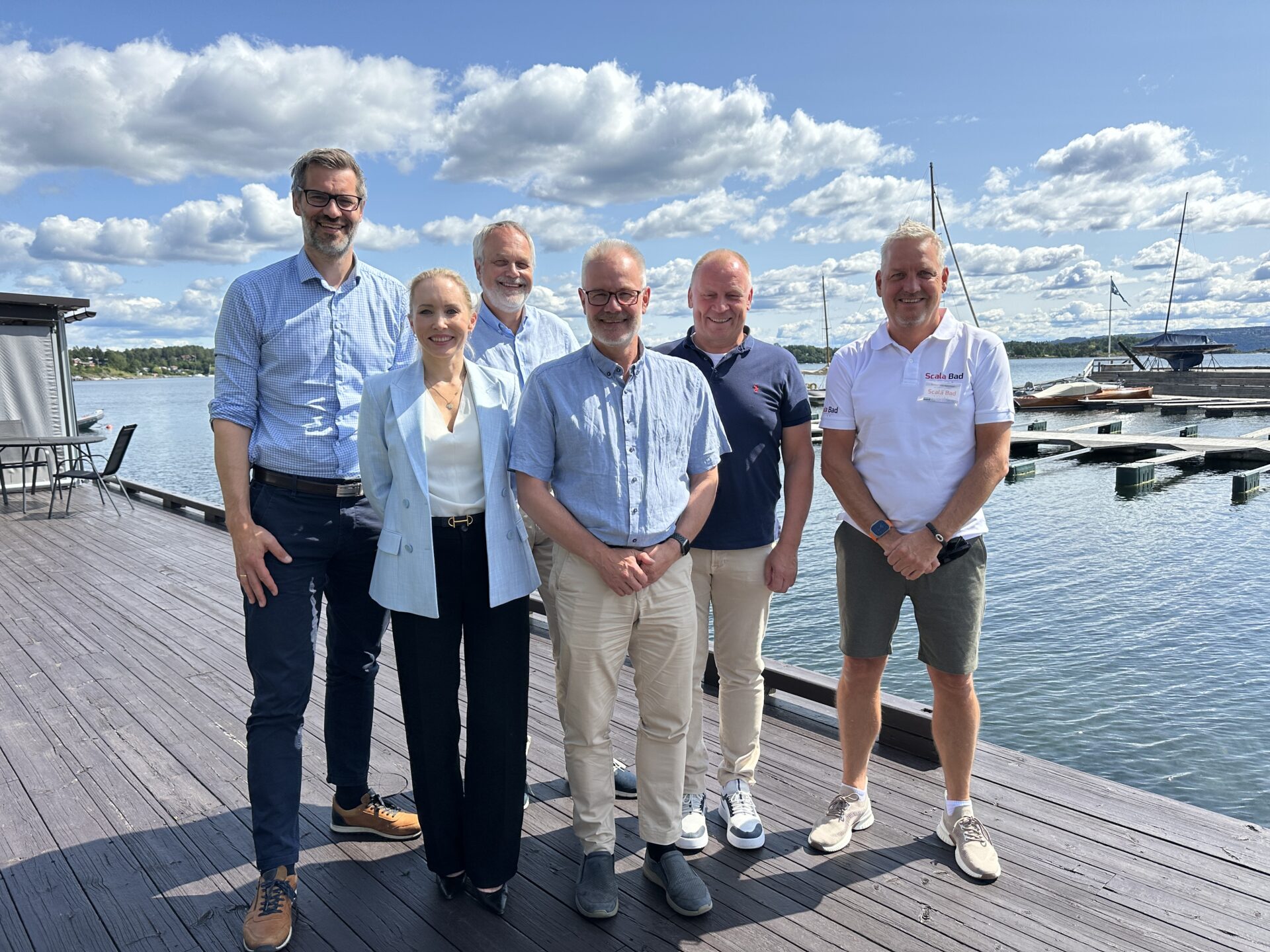 Sigmund Aandstad (Pipelife Norge AS), Helene Haugen (Tapwell AS), Eivind Omarhaug (Krohne Norway AS), Bjørn Moen (VA- og VVS-Produsentene), Petter Vang (Uponor AS) og Robert Torp Halvorsen (Scala Bad AS). (Foto: VVP)