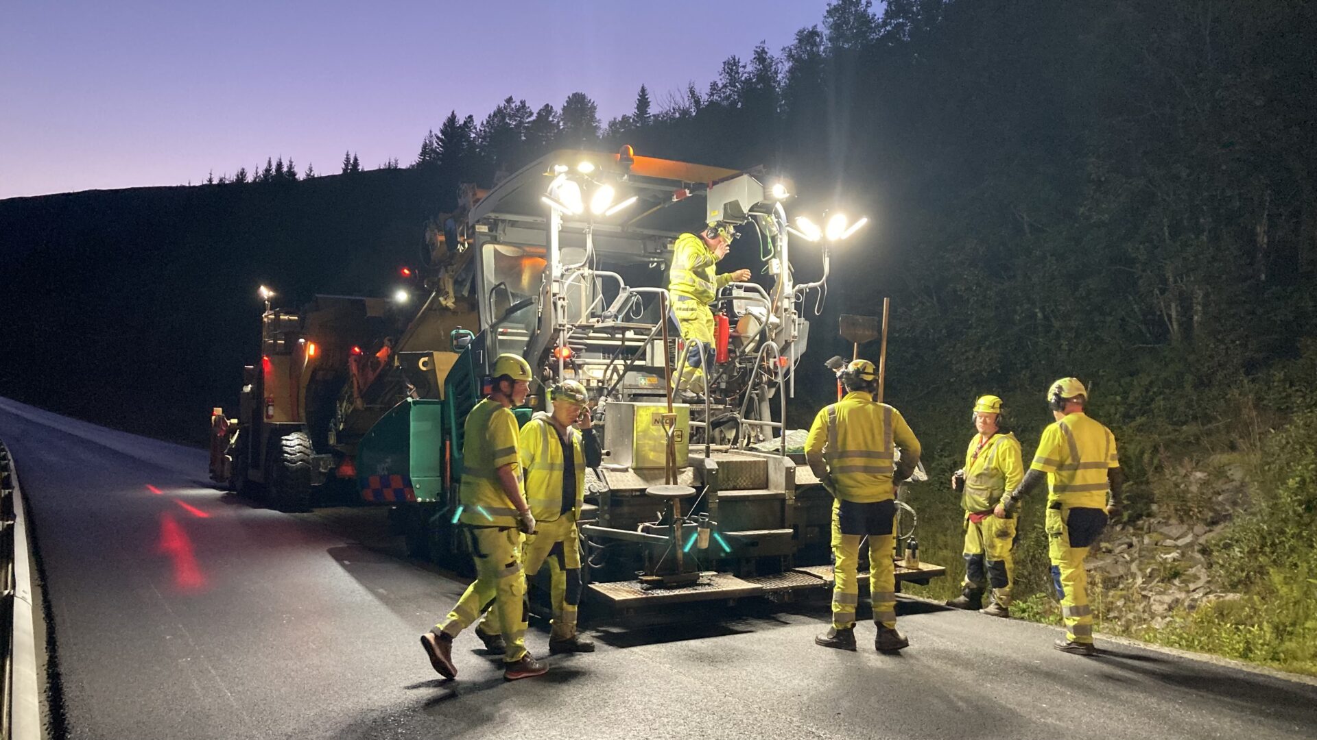 Ved å bruke gravemasser i asfaltproduksjonen, spares naturen for uttak av nye ressurser. (Foto: NCC)
