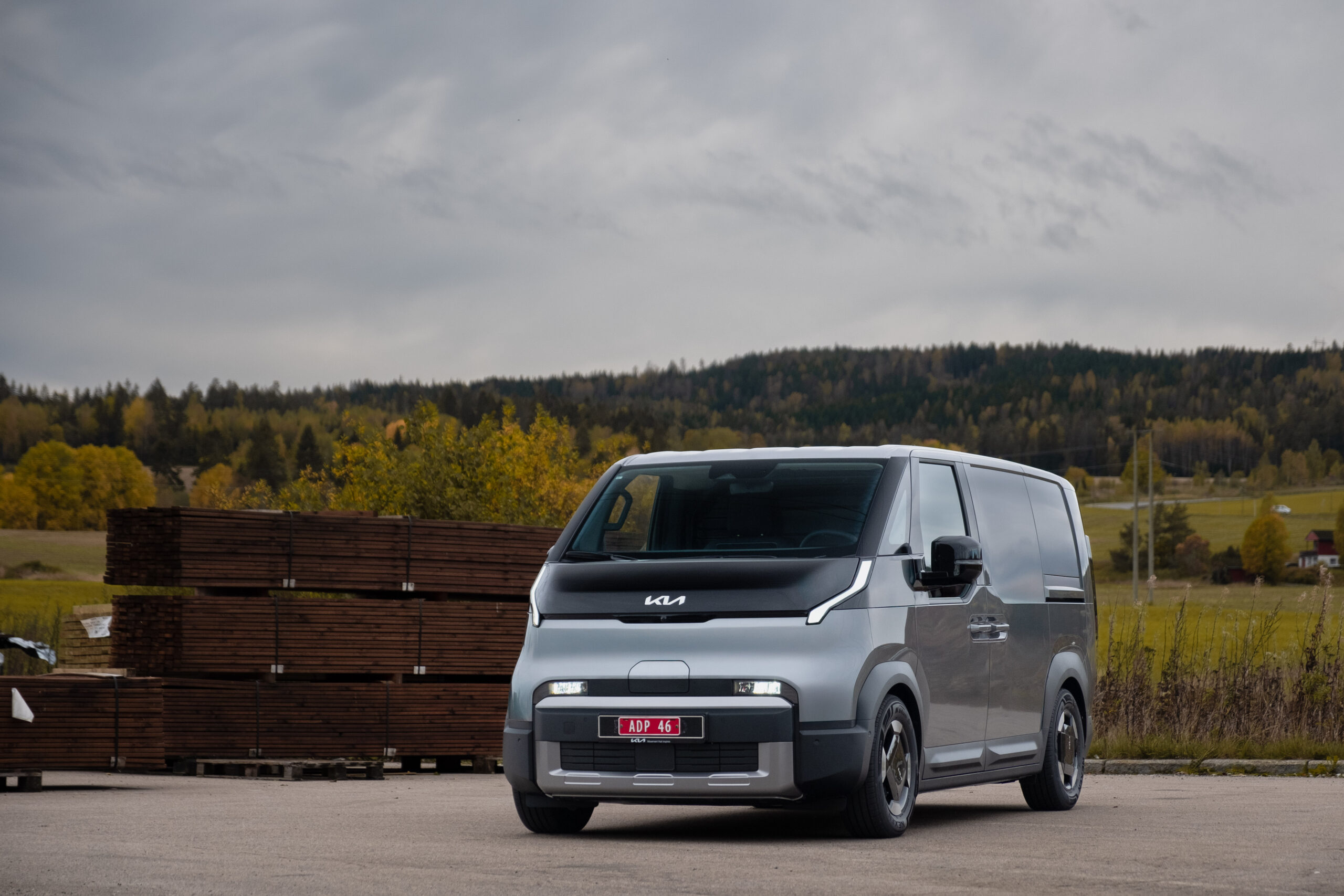 Lasterommet kan tilpasses brukeren på en rekke måter. Det finnes flere standardløsninger fra start, men bilen er også fleksibel og kan spesialtilpasses etter egne ønsker. (Foto: Kia)