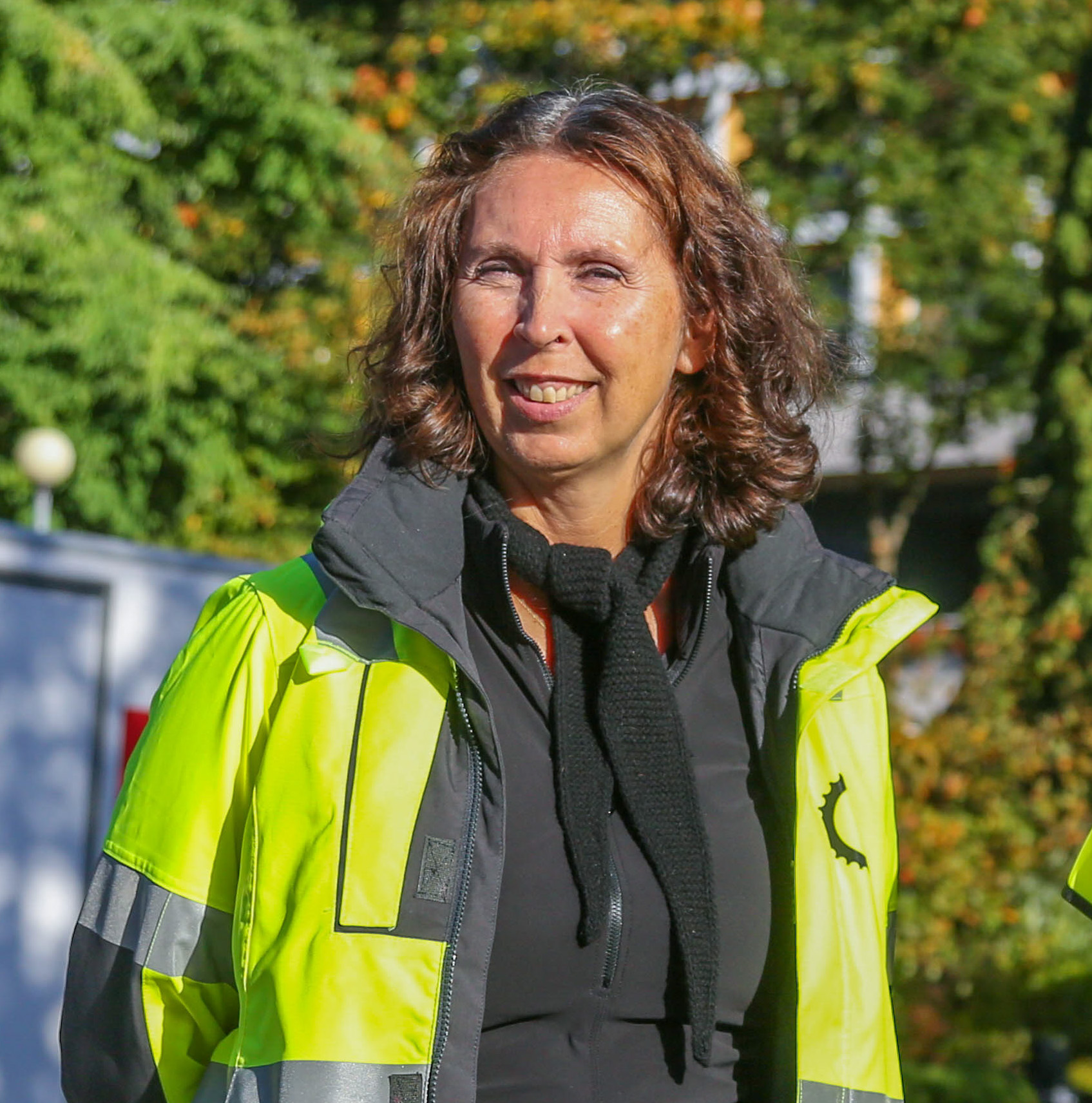 Regionsjef Mona Løvås i MEF Vest, forteller at det er mange MEF-medlemmer som rammes av stansen i småkraftverk-utbyggingen. MEF er i samtaler med flere politikere for å få stanset høringen om innføring av grunnrenteskatten. Dette for å få i gang prosjekter som er stanset. (Foto: Runar F. Daler)