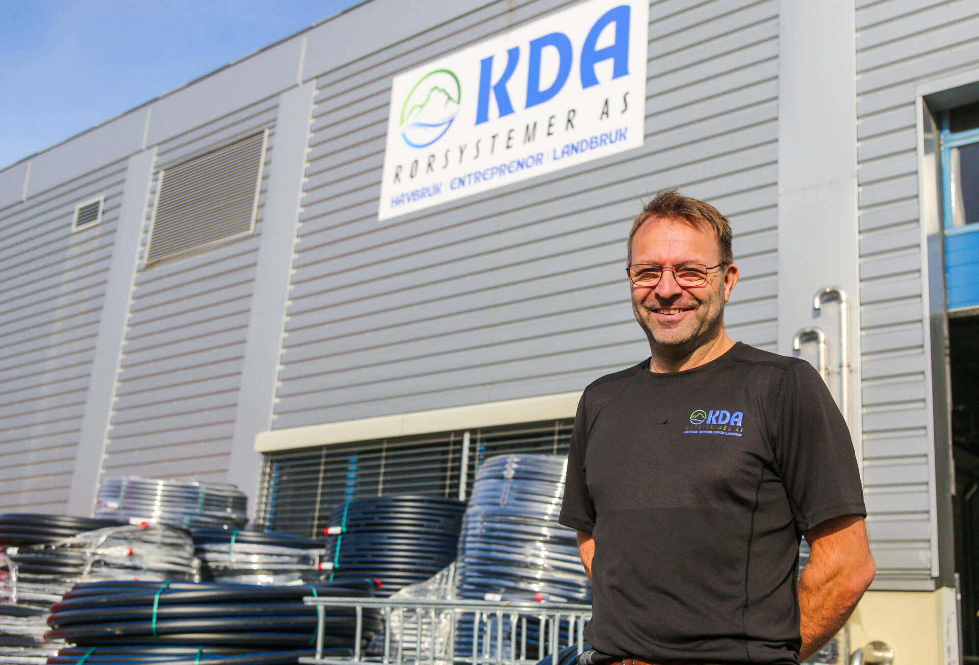 Kenneth Dale i KDA Rørservice utfordrer de etablerte gigantene i VA-markedet. (Foto: Runar F. Daler)