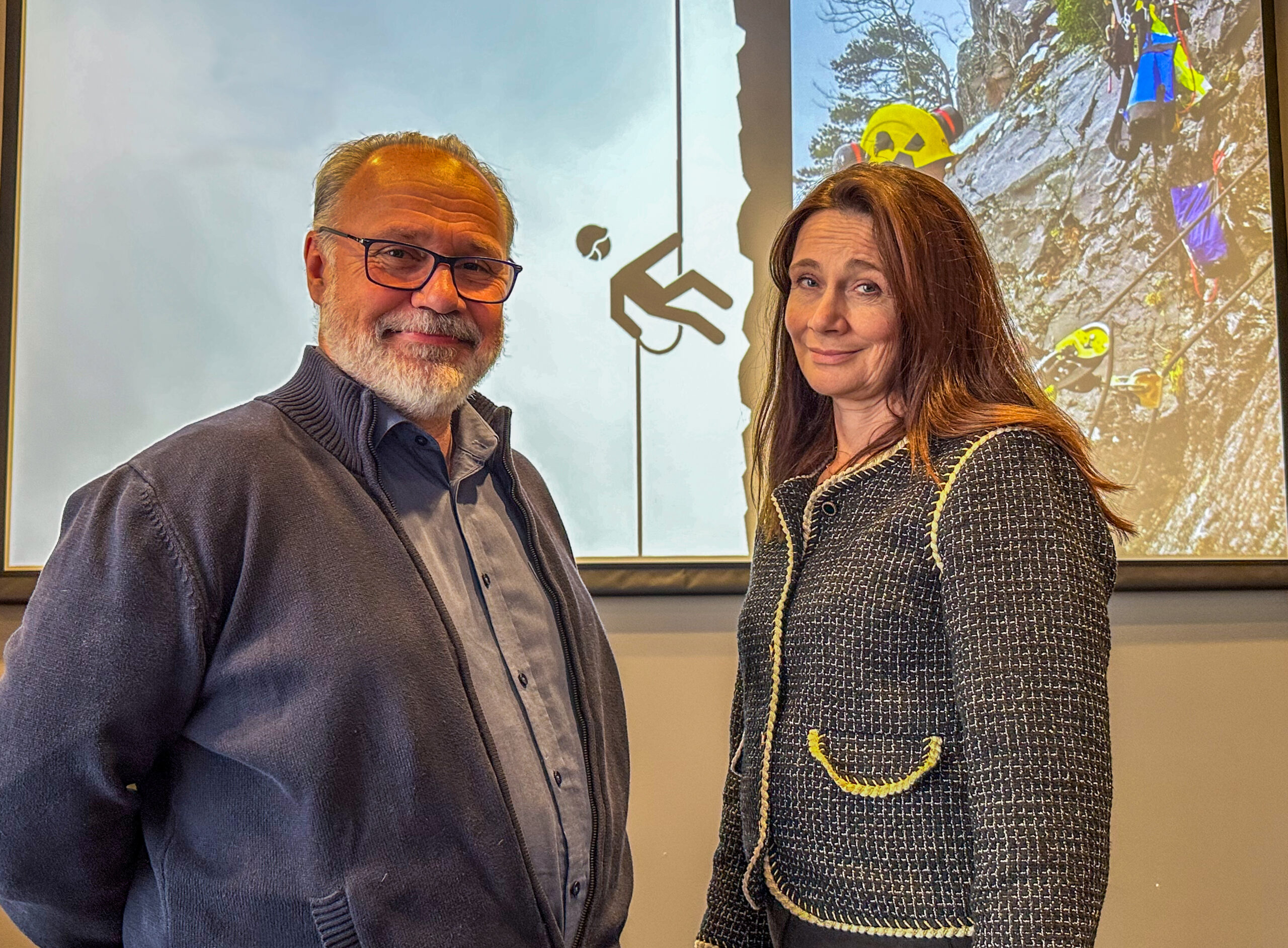 Fjellsikringsutvalget, som arrangerer Fjellsikringsdagene, er et samarbeid mellom MEF og EBA. Her er Frode Andersen fra Torild Engh fra henholdsvis MEF og EBA. (Foto: Runar F. Daler)