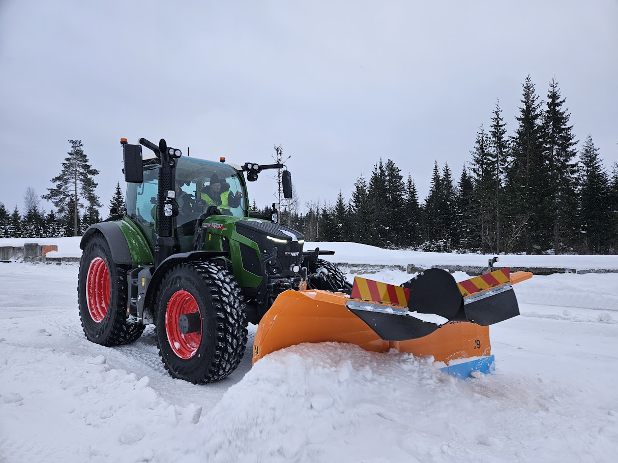 Prøvekjøring av prototypen av ny Schmidt Tellefsdal V90. (Foto: Aebi Schmidt)