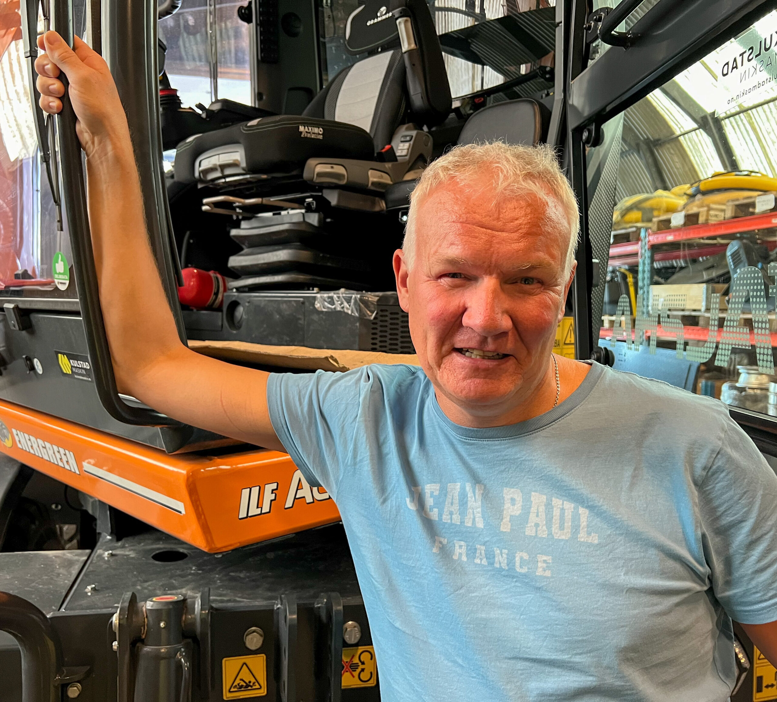 Morten Kulstad, daglig leder Kulstad Maskin, har over ti års praktisk erfaring med FAE-produkter i egen drift. (Foto: Njål Hagen)