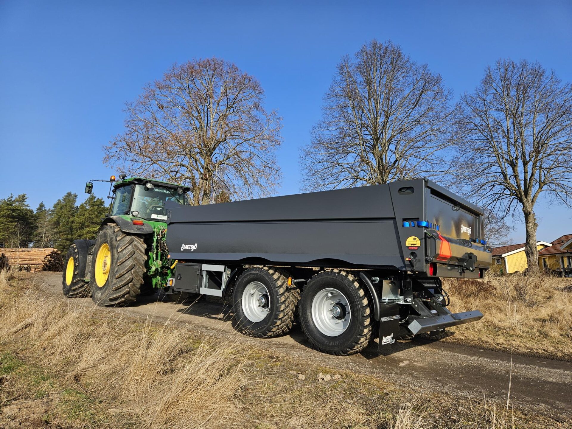 Den nye dumperhengeren MetaQ5 er utviklet i tett samarbeid mellom Metsjö og Felleskjøpet. (Foto: Metsjö)