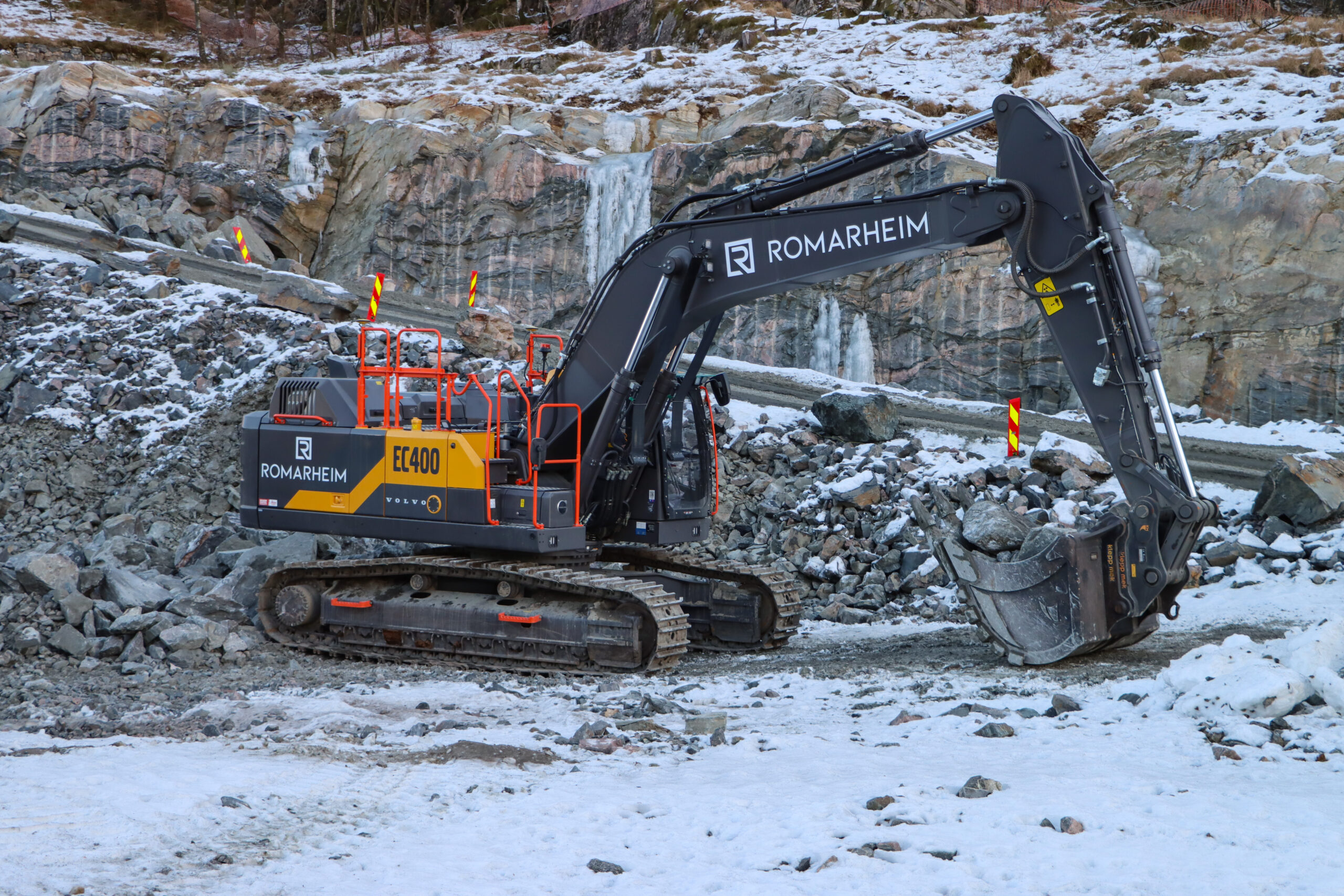 Romarheim Entreprenør AS har utført oppdrag på Sotrasambandet siden 2023, og i fjor høst signerte de ytterligere to kontrakter, i joint venture med Rivenes, med hovedentreprenøren Sotra Link Construction. (Foto: Njål Hagen)