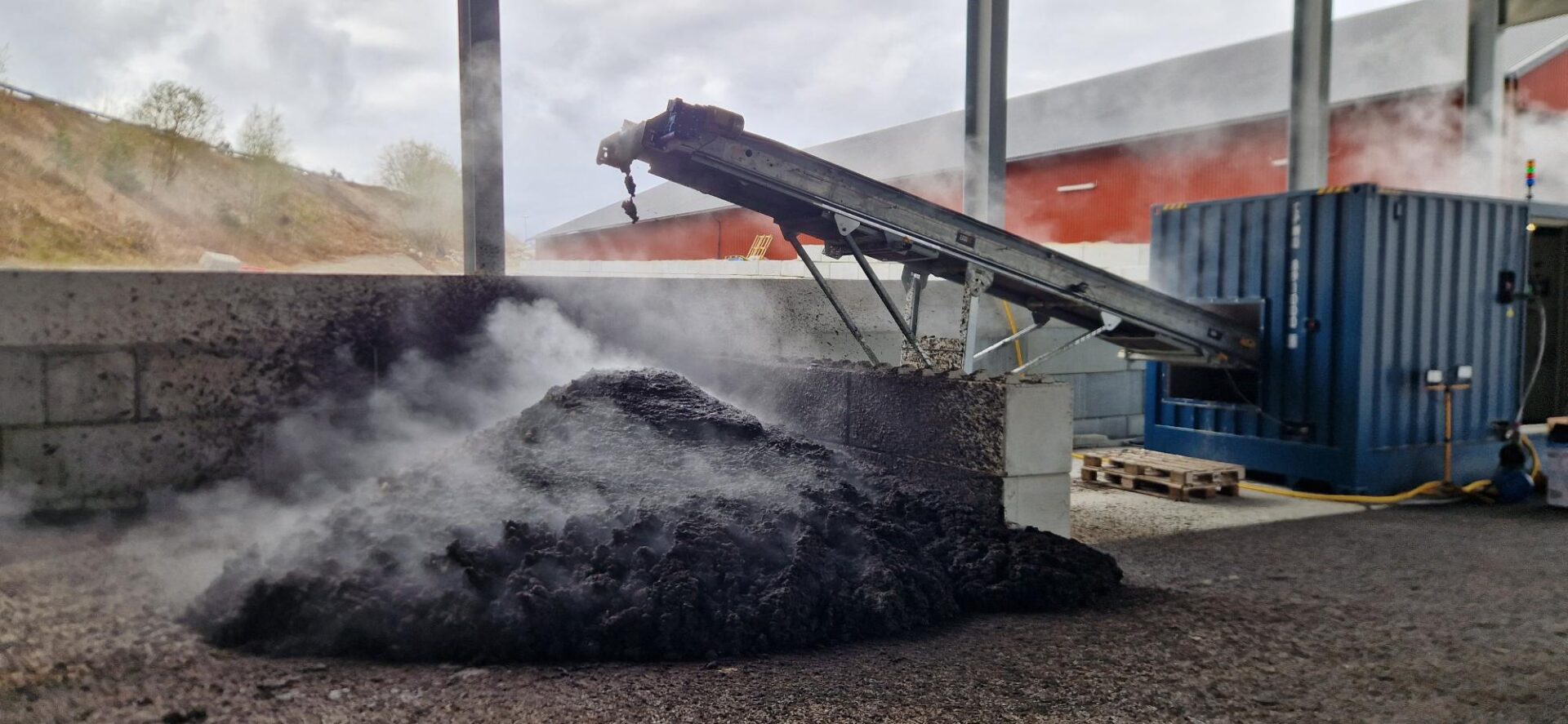 Med SoilSaver20 kan Vestnes Renovasjon behandle jordmasser med biologisk forurensing slik at de både kan resirkuleres og tas tilbake i markedet. (Foto: SoilSteam)