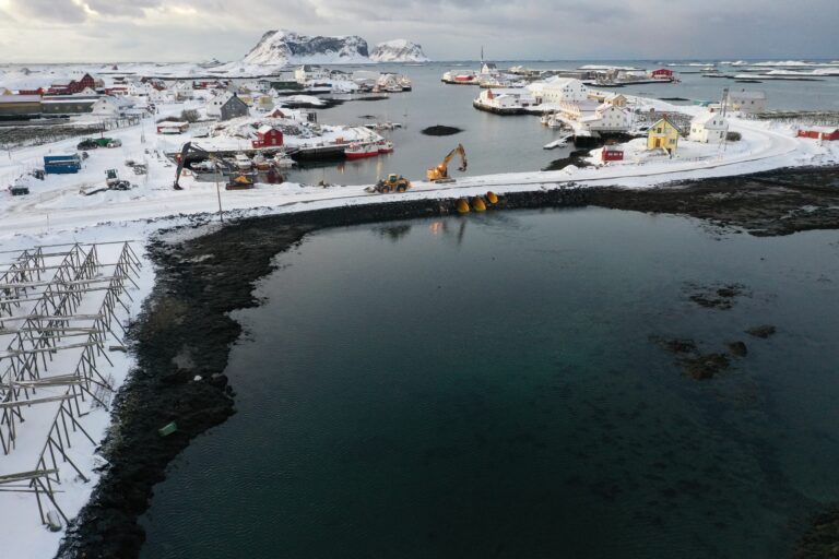 XL-r&oslash;r i havgapet