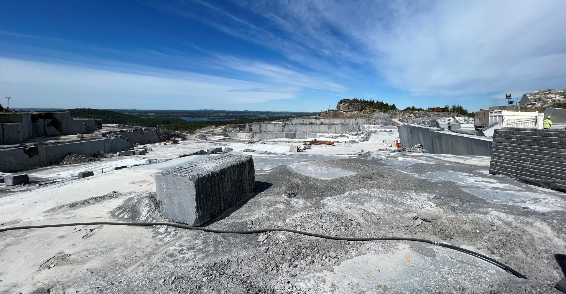 Onsdag 29. april arrangerer Lundhs og Larvikittblokka fagseminar om bærekraftig bruk av norsk naturstein. (Foto: Njål Hagen)