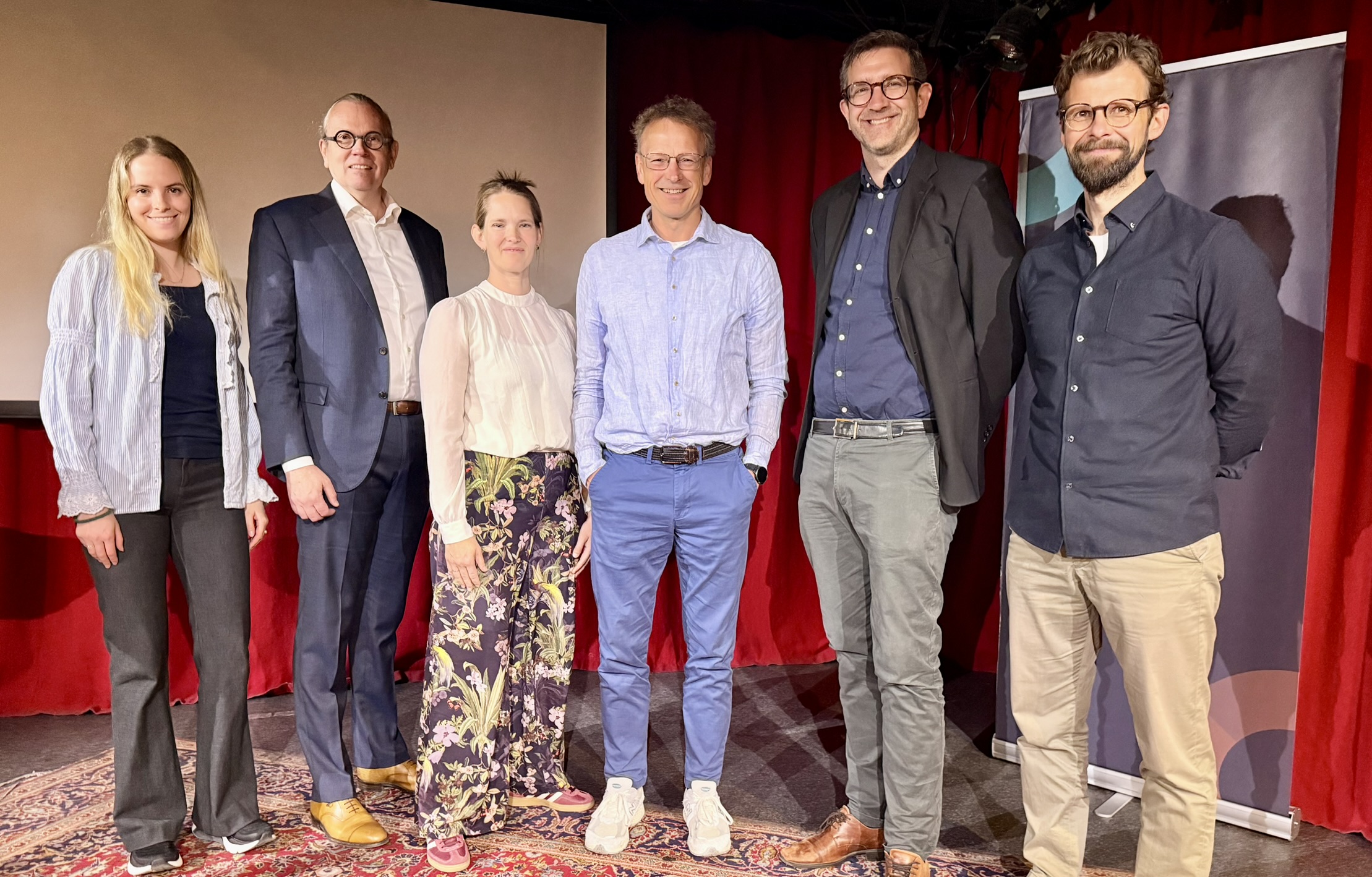 Sjekklisten for klimatiltak i infrastrukturprosjekter ble presentert på Zero-frokost sist i mai. Her er noen av de involverte. Fra venstre: Emma Hellem (Nye Veier), Finn Aasmund Hobbesland (Nye Veier), Ingvild Kilen Rørholt (Zero), Stig Schjølset (Zero), Maarten Lohne van der Eynden (Nye Veier) og Kim Øverland (Nye Veier). (Foto: Halldis Skogen, Nye Veier)
